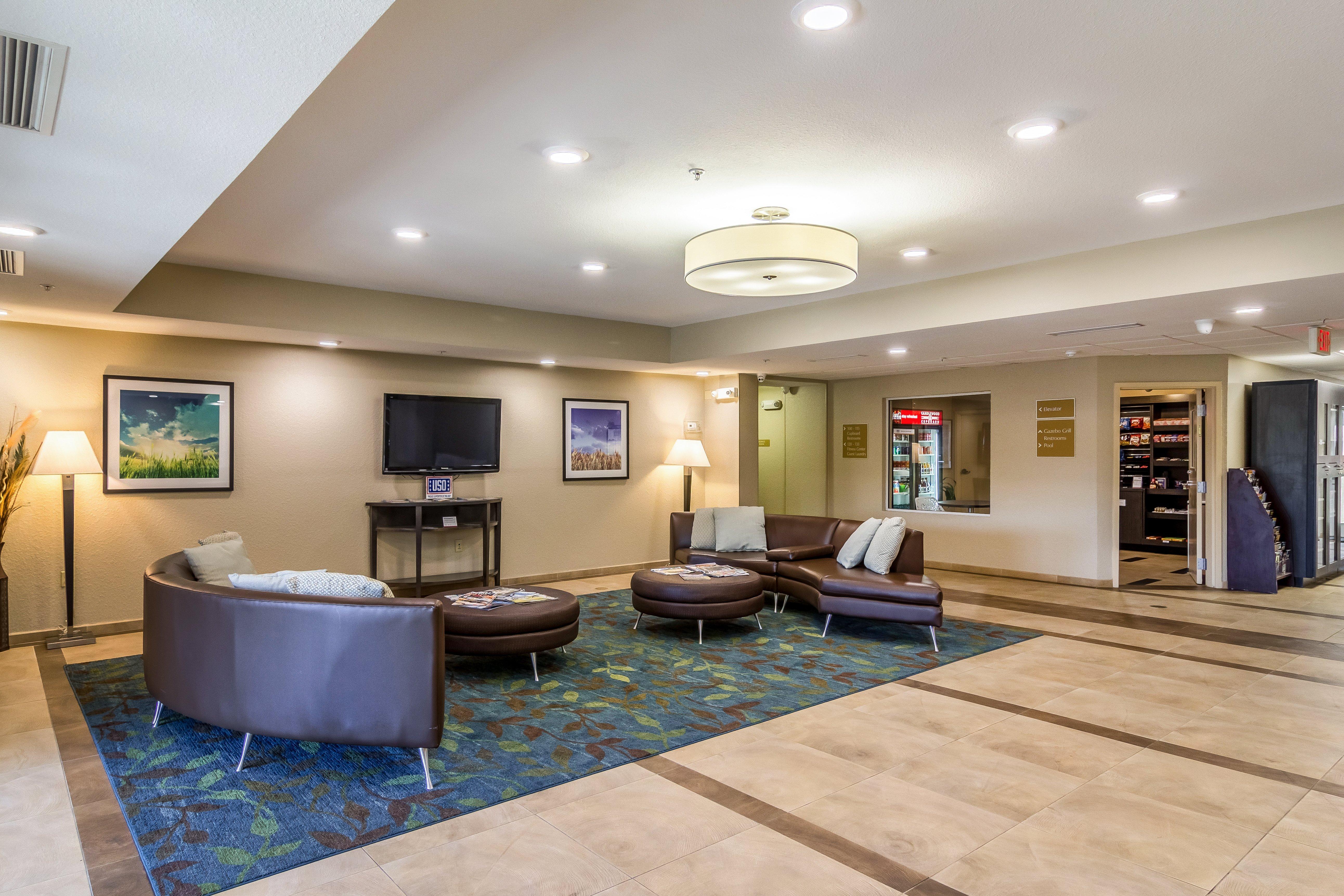 Candlewood Suites Jacksonville East Merril Road By Ihg Екстериор снимка