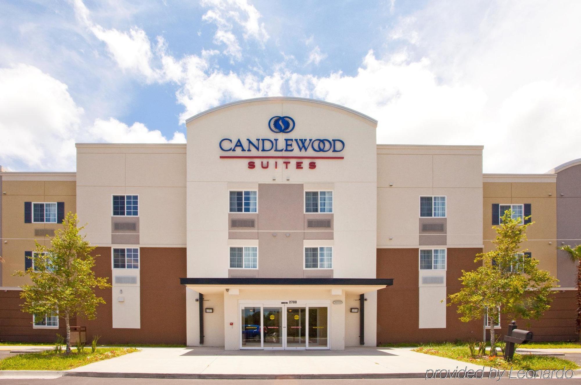 Candlewood Suites Jacksonville East Merril Road By Ihg Екстериор снимка