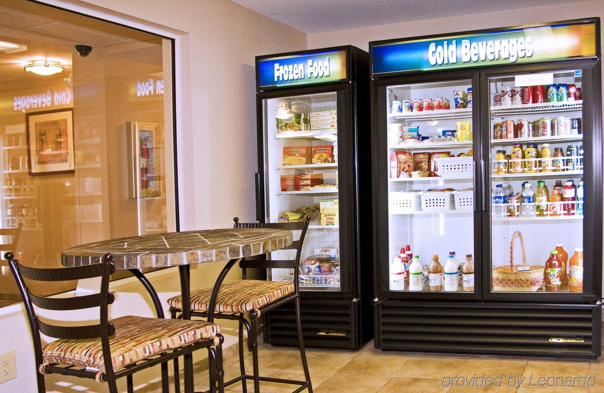 Candlewood Suites Jacksonville East Merril Road By Ihg Ресторант снимка