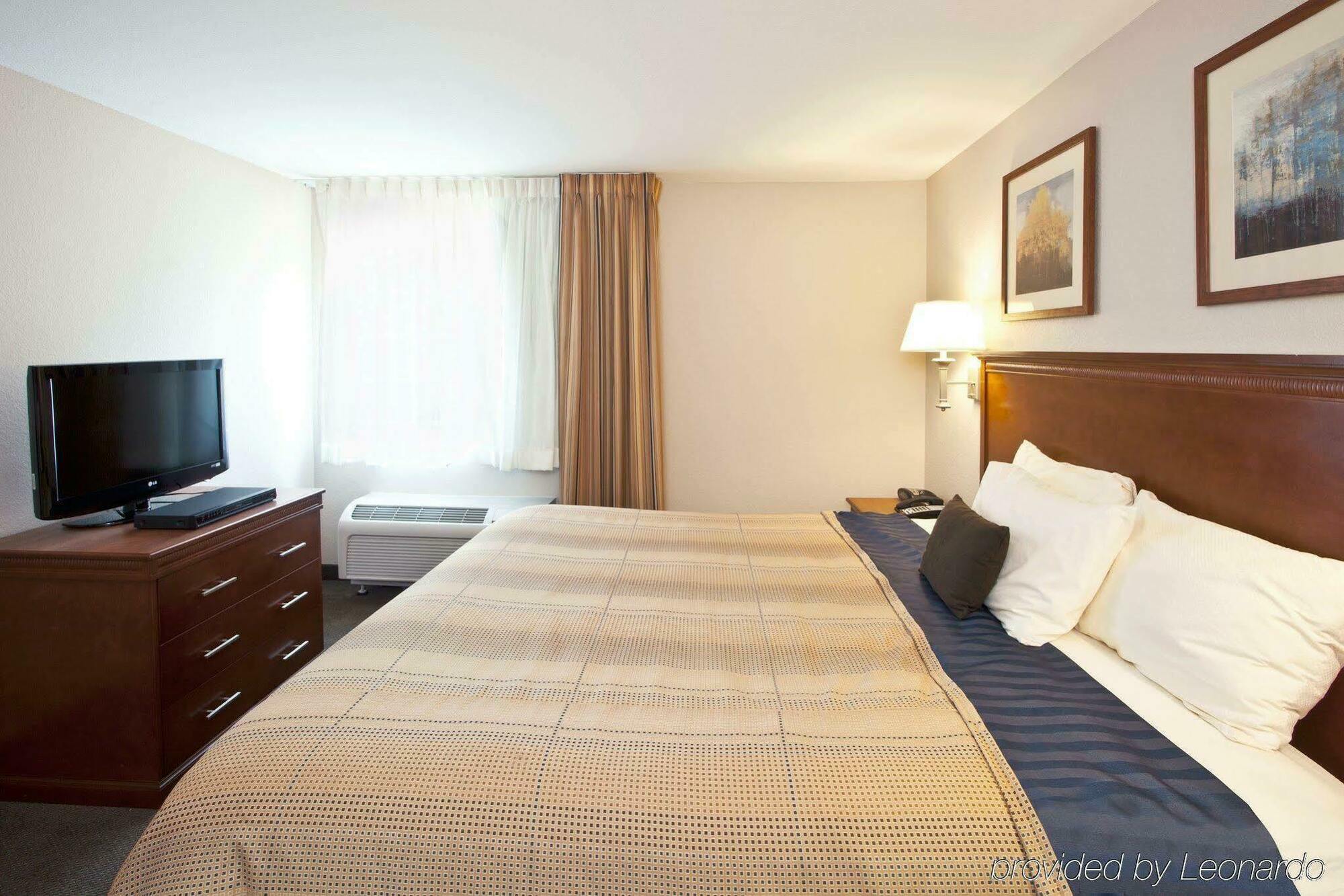 Candlewood Suites Jacksonville East Merril Road By Ihg Екстериор снимка